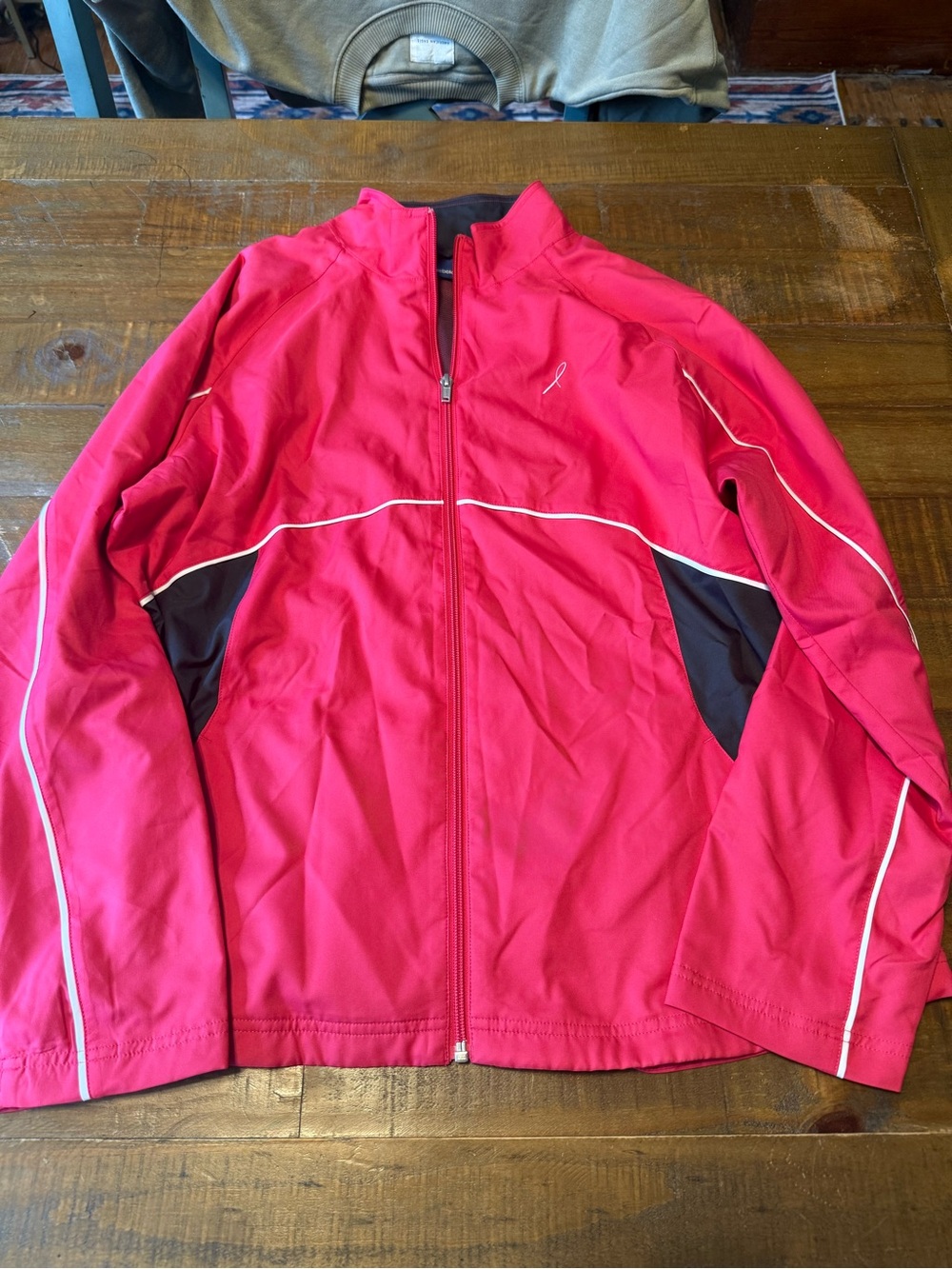 Reebok vintage women’s Pink Performance Zip Jacket with Black Panels